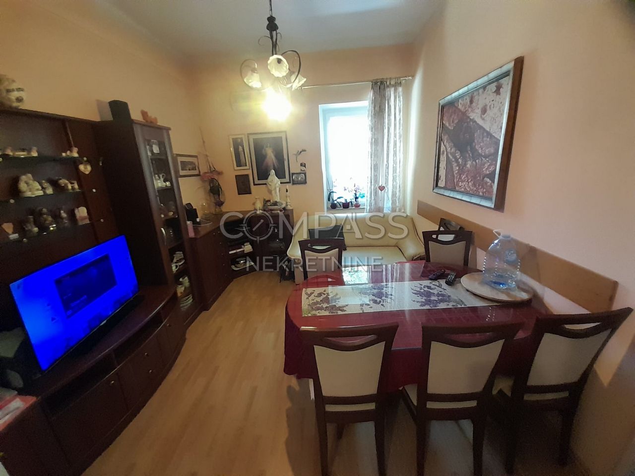 Prekrasan stan na Bačvicama 70.00 m2 (prodaja)